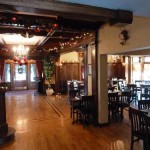 Pearl River restaurant, Emmett's Castle at Blue Hill, decorated for the holidays